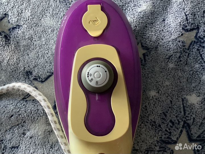 Ручной отпариватель для одежды(утюг)