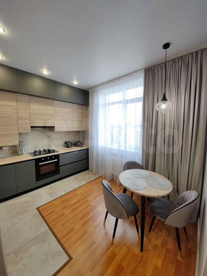 1-к. квартира, 42 м², 9/10 эт.