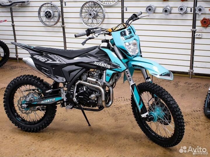 Мотоцикл Avantis A6 (174 MN) с птс витрина