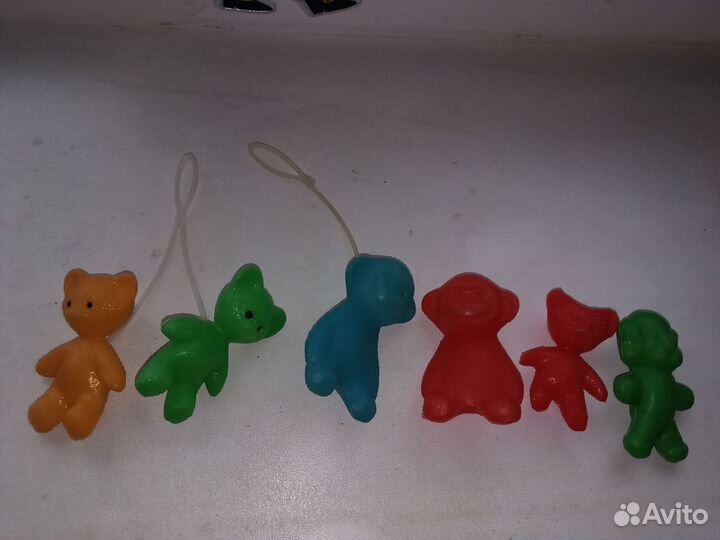 Медвежата висюльки брелок в машину СССР обезьяны