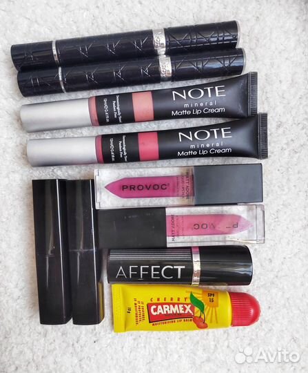 Набор декоративной косметики пакетом