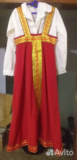 Русский сарафан с блузкой белой.Девочке 8-11 лет