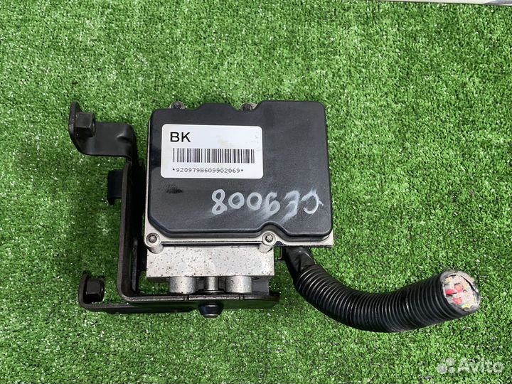 Блок ABS Cadillac Escalade GMT900