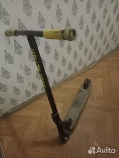 Трюковой самокат