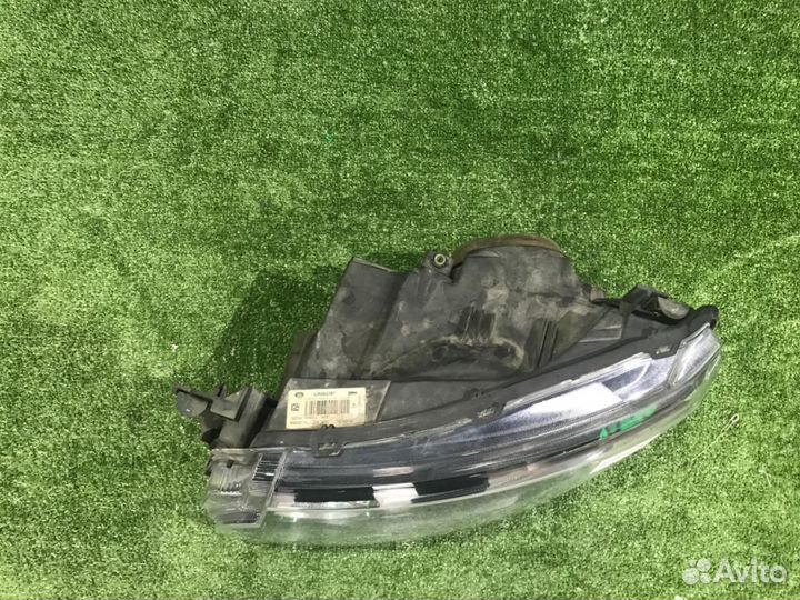 Фара левая Land Rover Discovery IV