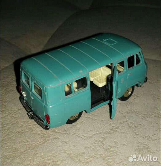 Модель автомобиля