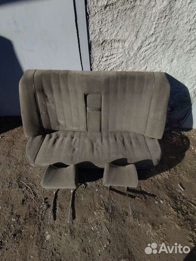 Задний диван bmw е28