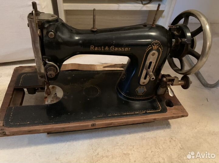 Швейная машина Rast & Gasser