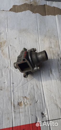 Корпус термостата змз 409 УАЗ