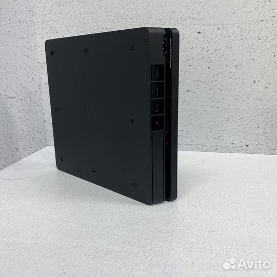 Sony PS4 slim