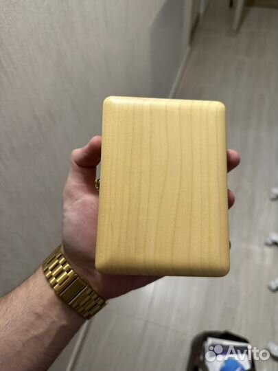 Визиточница с бриллиантами Guriaty Гуриати