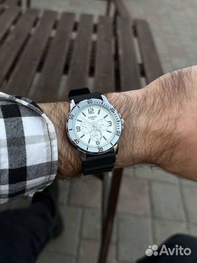 Часы casio мужсике mtp-vd300-7b