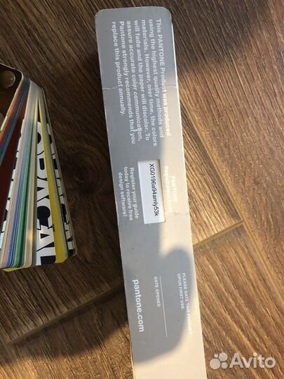 Веер палитра pantone