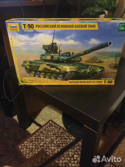 Сборная модель T-90