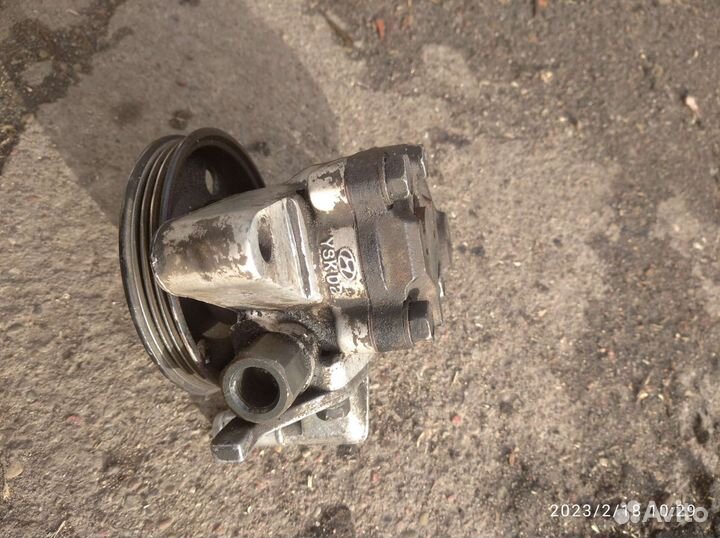 Насос гур на Hyundai Elantra