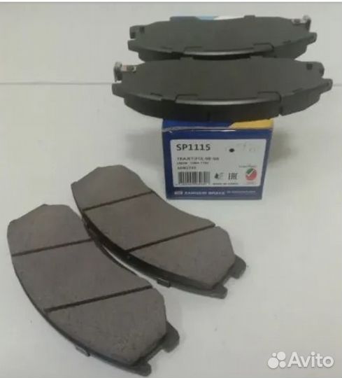 Тормозные колодки Sangsin SP1115 Передние