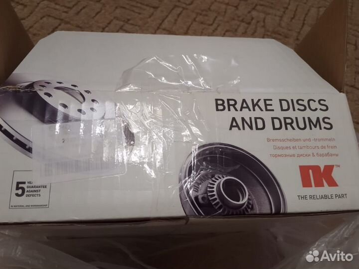 Тормозные диски и колодки