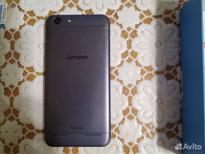 Смартфон Lenovo