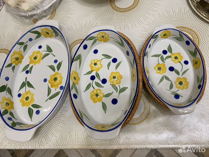 Набор блюдец