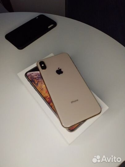 iPhone Xs Max, 64 ГБ