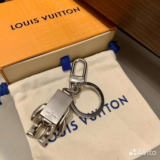 Брелок louis vuitton