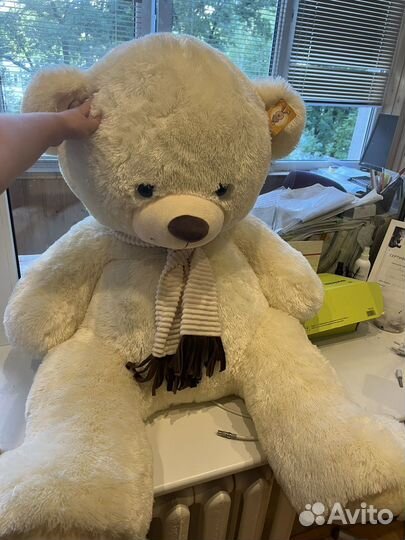 Плюшевый медведь