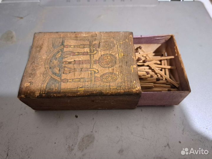 Спички СССР в деревянном коробке