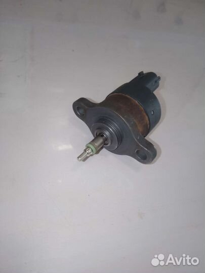 Регулятор давления топлива