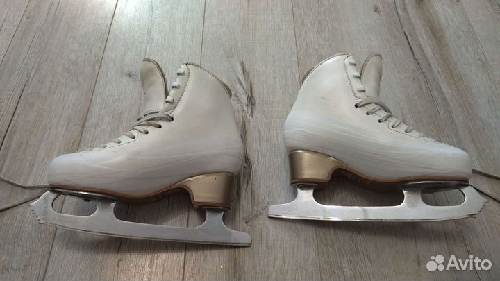 Коньки фигурные Edea Overture 220