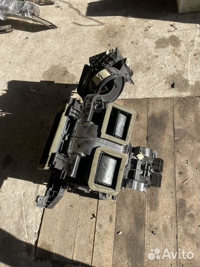 Корпус отопителя bmw f15 x5