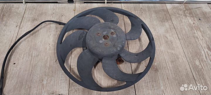 Вентилятор охлаждения радиатора Mercedes Viano W63