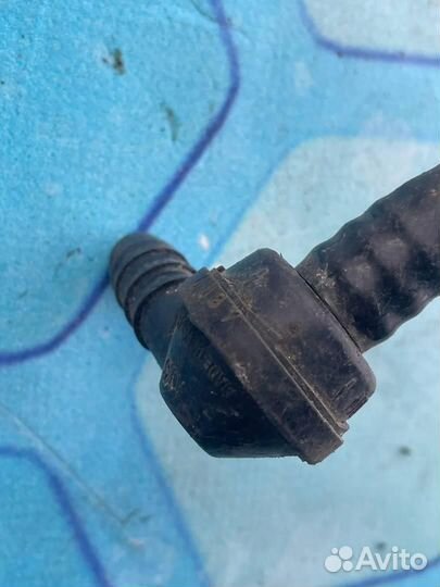 Трубка 3B0611931L