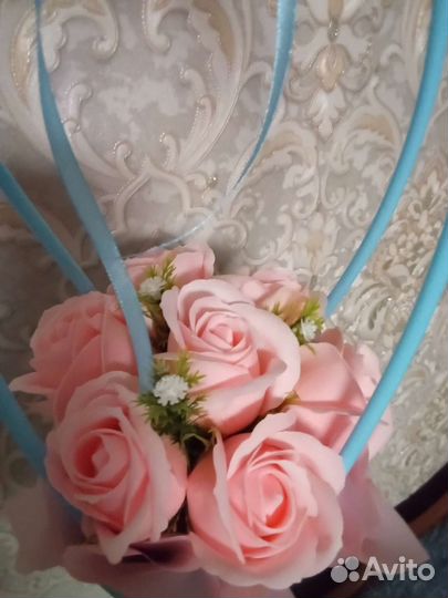 Букет из пенных роз