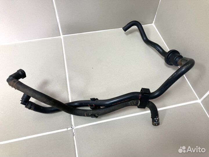 Клапан с патрубками вентиляции Skoda Fabia 2010-15