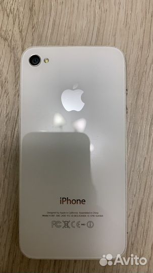 Телефон iPhone 4s