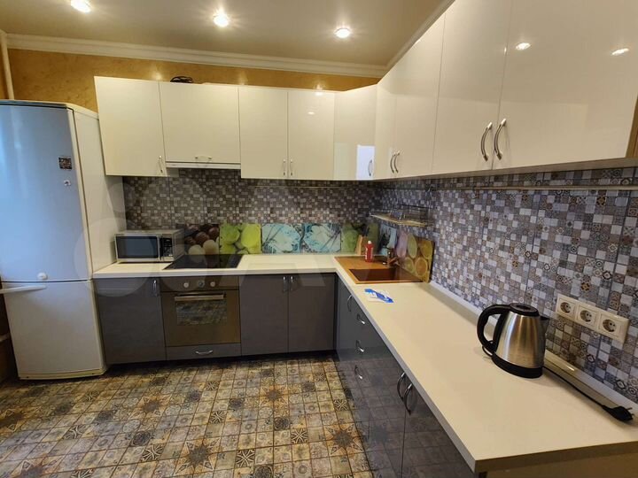 1-к. квартира, 45 м², 4/16 эт.