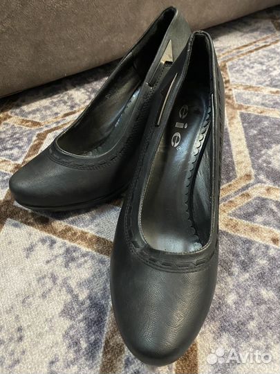 Туфли женские