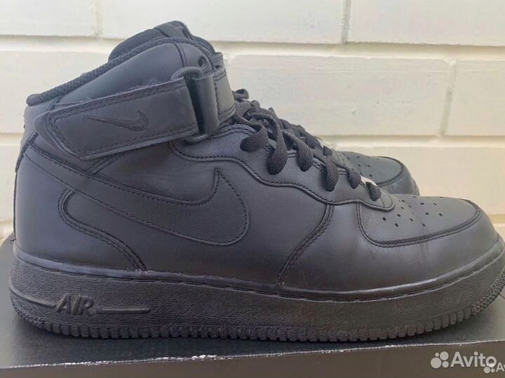 Кроссовки Nike Air Force 1 '07 Mid Triple Black