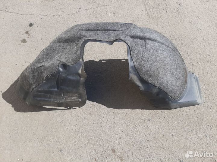 Защита колесной арки передняя правая RAV4 40 12-19