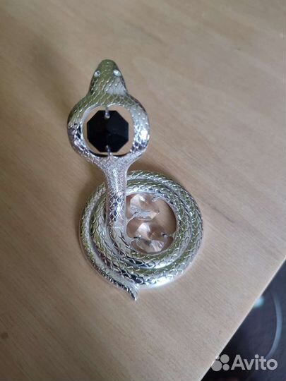 Статуэтка кобра