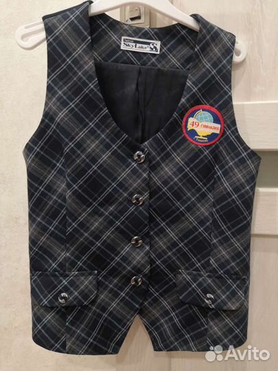 Жилетка школьная для девочки