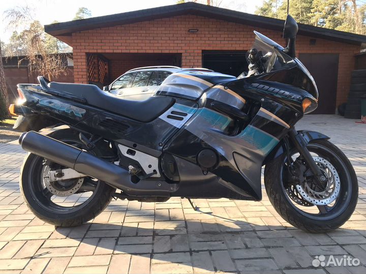 Honda CBR1000F 94 запчасти б/у разбор