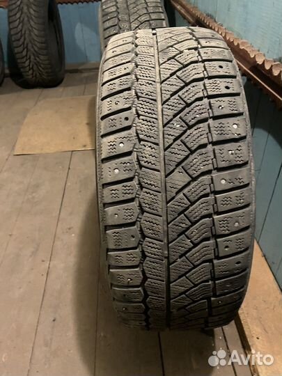 Viatti Brina Nordico V-522 215/50 R17