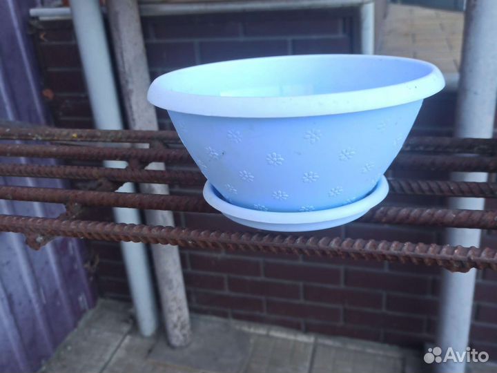 Цветочные горшки бу от 50 р