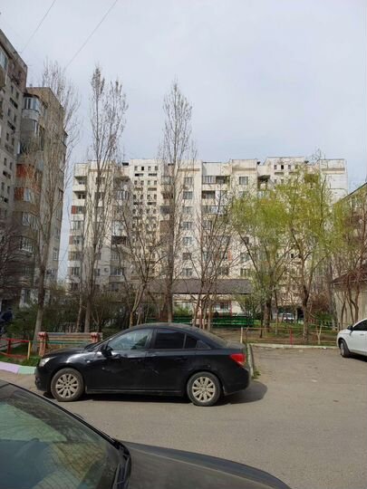 2-к. квартира, 50 м², 3/9 эт.