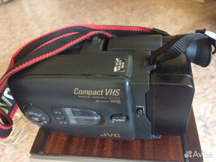 Японская ретро Видеокамера JVC VHS GR-AX48