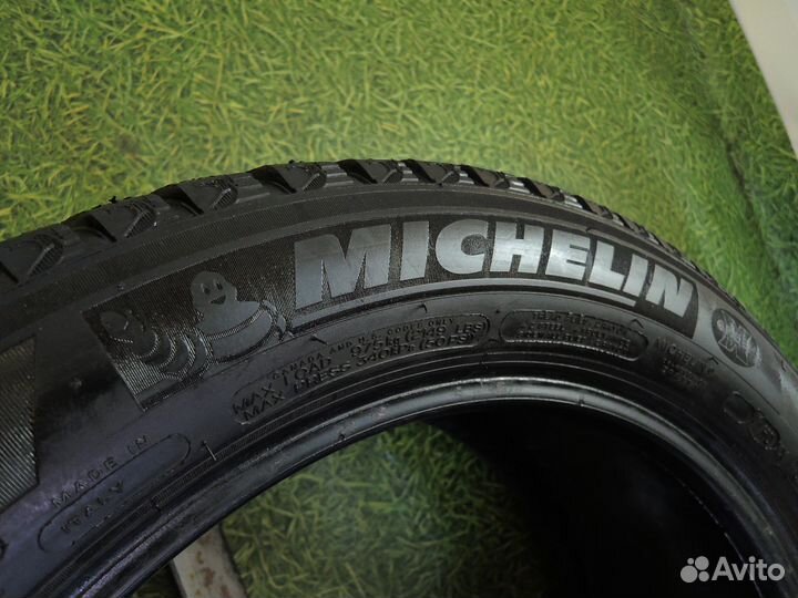 Michelin X-Ice North 3 255/50 R19