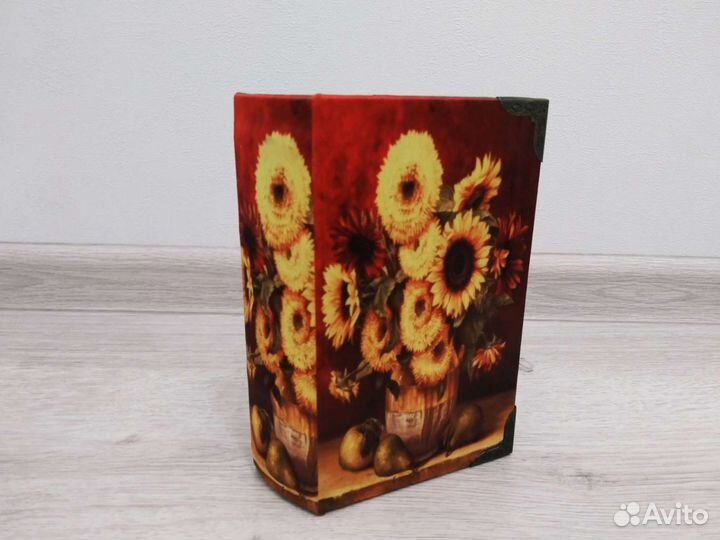 Ключница настенная