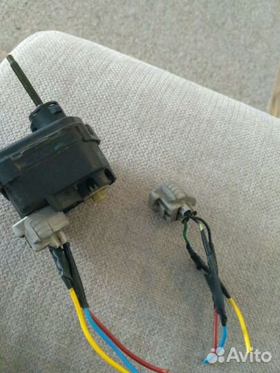 Моторчик корректора фары