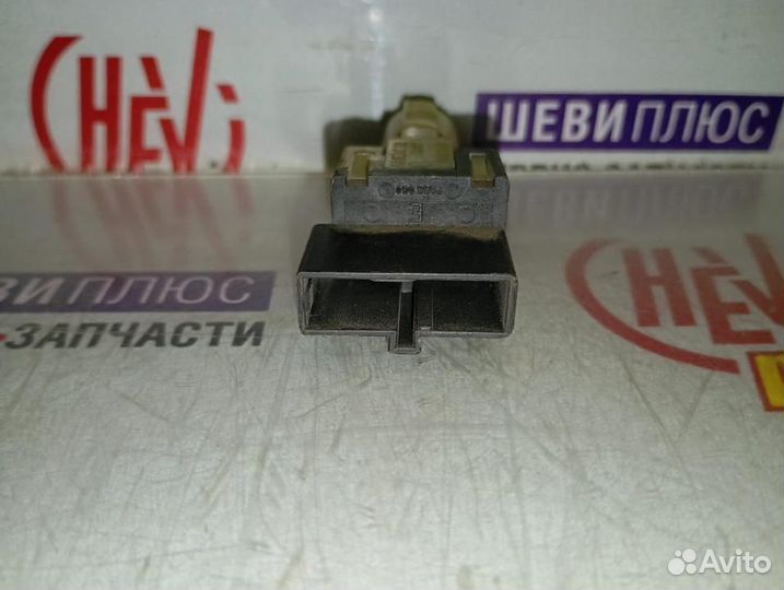 Датчик педали тормоза Hummer H3